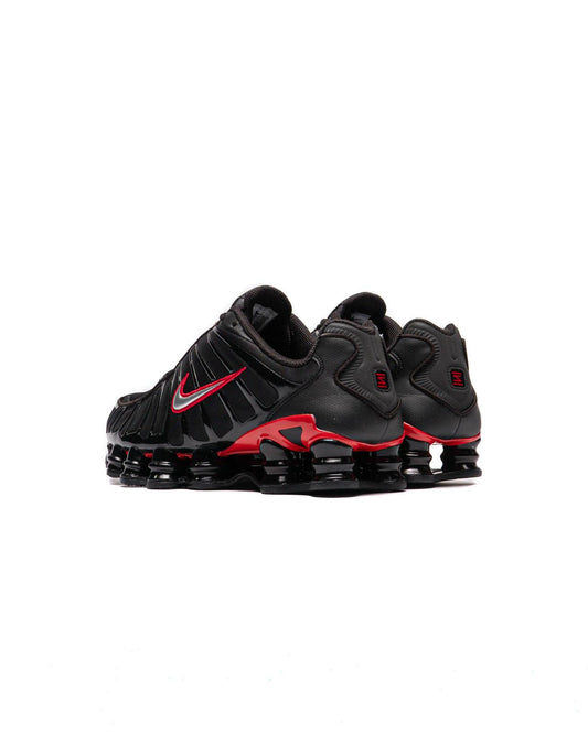 NIKE SHOX TL BLACK AND RED