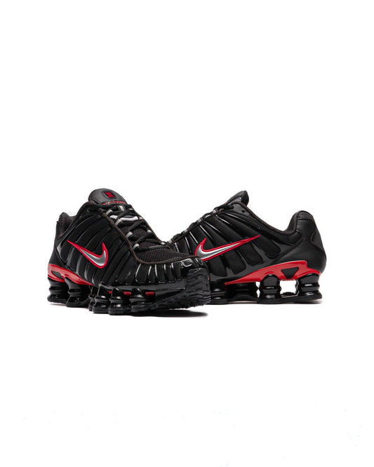 NIKE SHOX TL BLACK AND RED